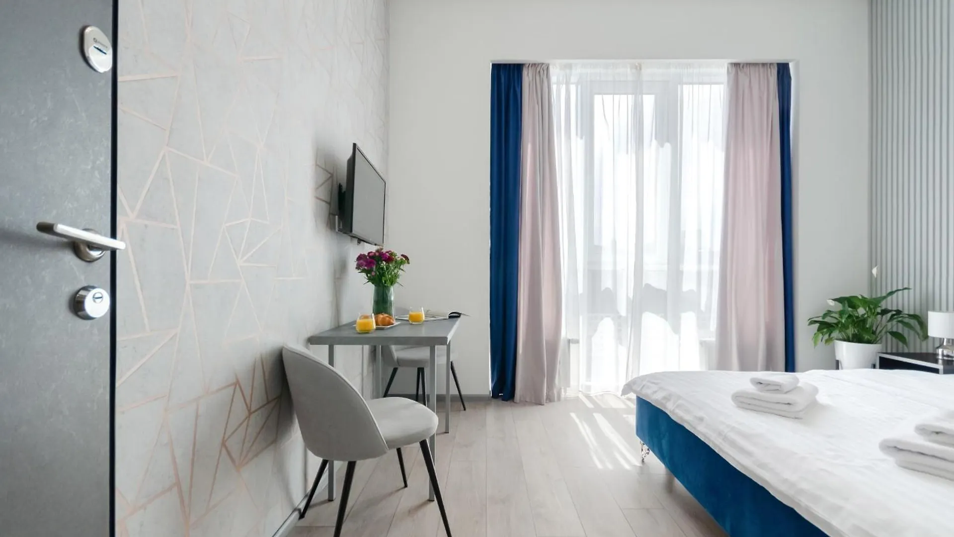 Smart App Near Railway Station Kvartet 3C كييف أوكرانيا