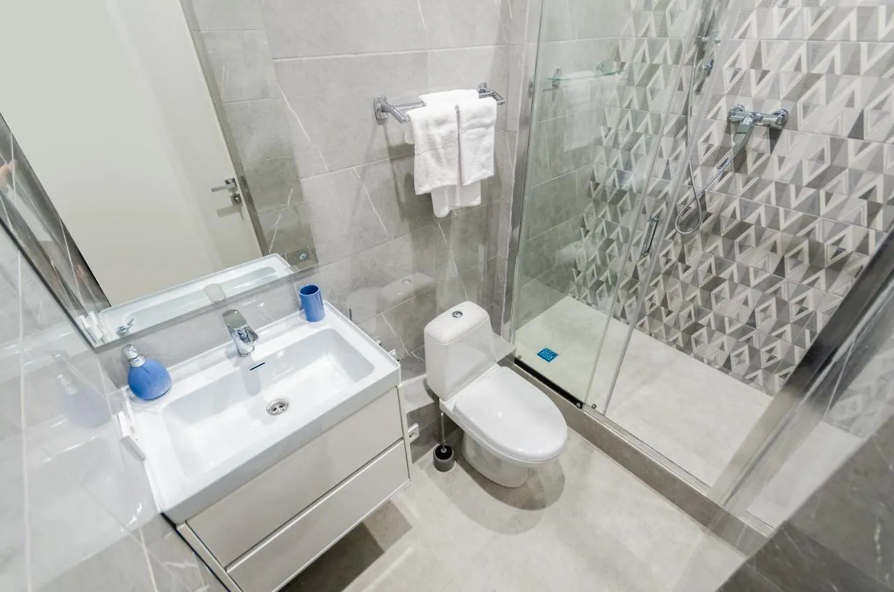 Smart App Near Railway Station Kvartet 3C Киев 0*,
